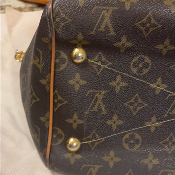 😍FLASH SALE😍Louis Vuitton Tivoli Handbag GM 🥰Authentic🥰 - Picture 5 of 10